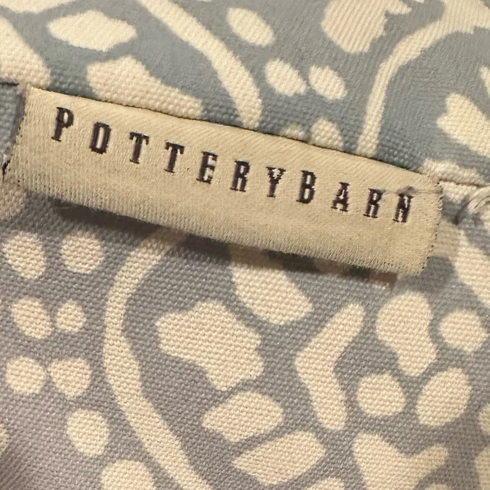 Pottery Barn Gray Cream Decorative Accent Throw Pillow